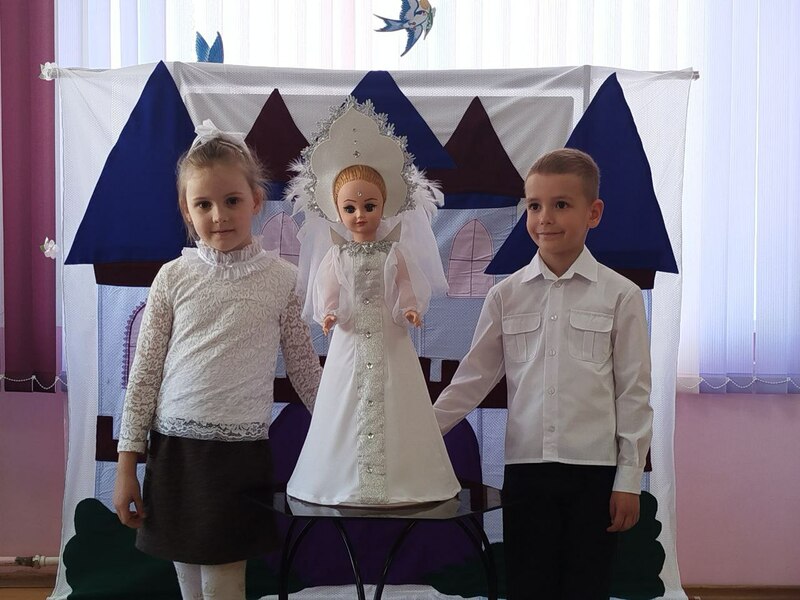 Музыкальное занятие  Сказка в музыке "Три чуда"